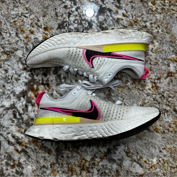 Nike React Infinity Run Flynit 2 White Mens Size 9.5 DJ5395-100 - Picture 2 of 11